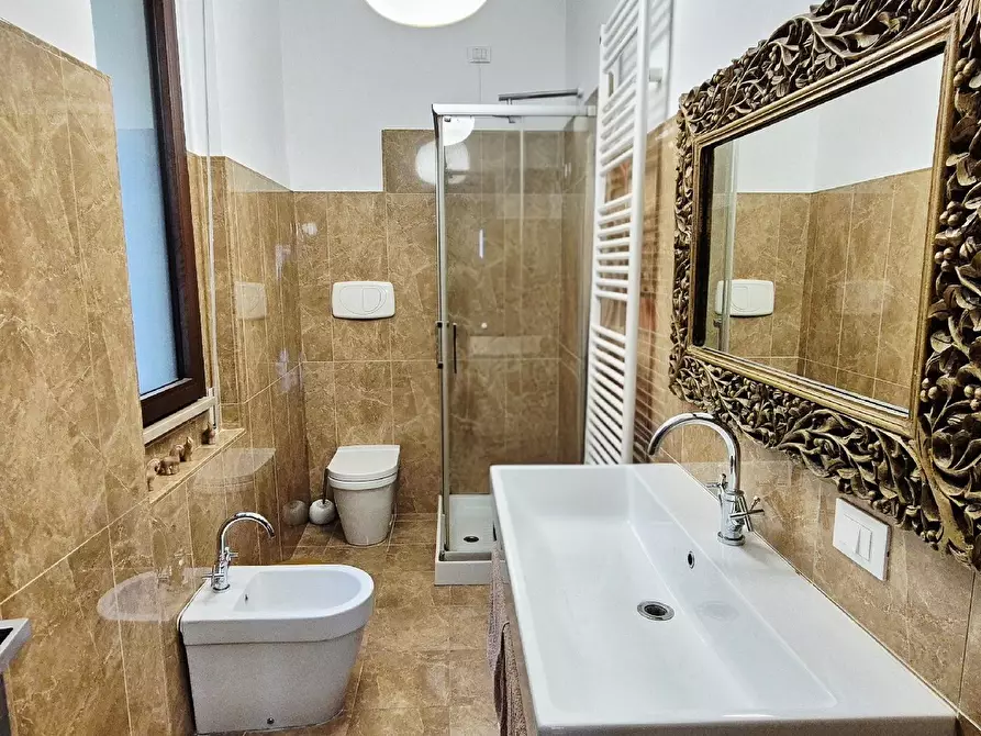 Immagine 51 di Appartamento in vendita  in VIALE GIULIANO VANZOLINI a Pesaro