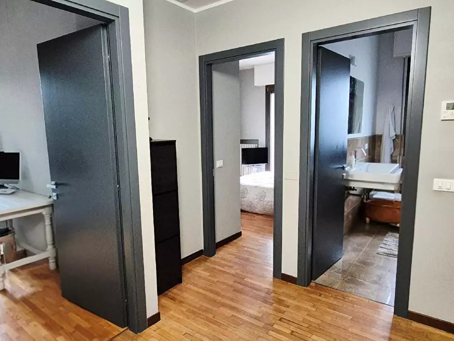 Immagine 56 di Appartamento in vendita  in VIALE GIULIANO VANZOLINI a Pesaro