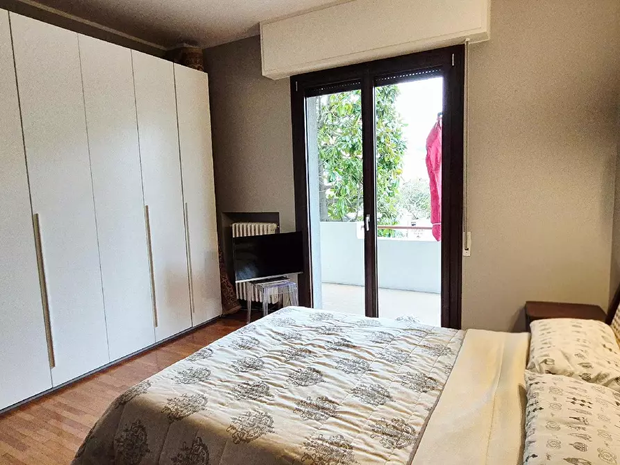 Immagine 60 di Appartamento in vendita  in VIALE GIULIANO VANZOLINI a Pesaro