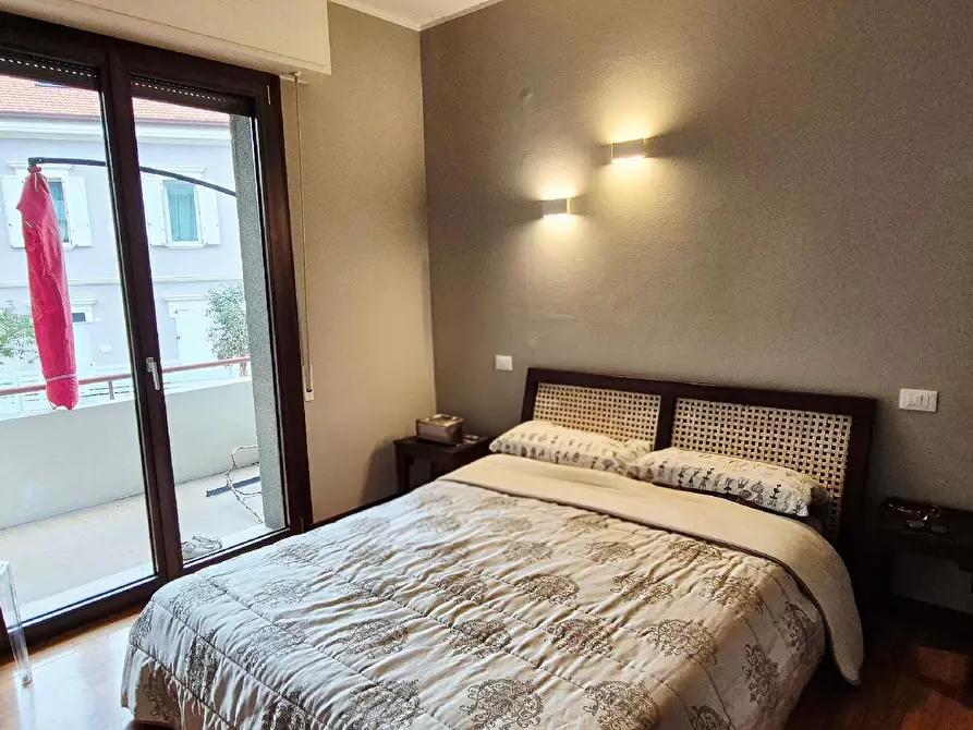 Immagine 61 di Appartamento in vendita  in VIALE GIULIANO VANZOLINI a Pesaro