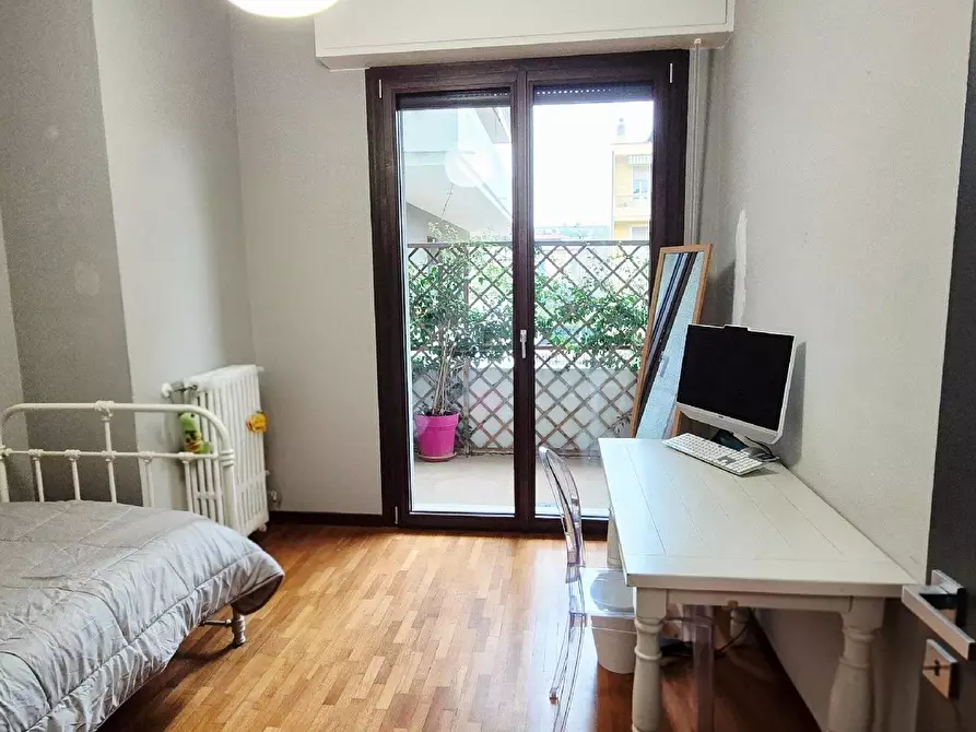 Immagine 78 di Appartamento in vendita  in VIALE GIULIANO VANZOLINI a Pesaro