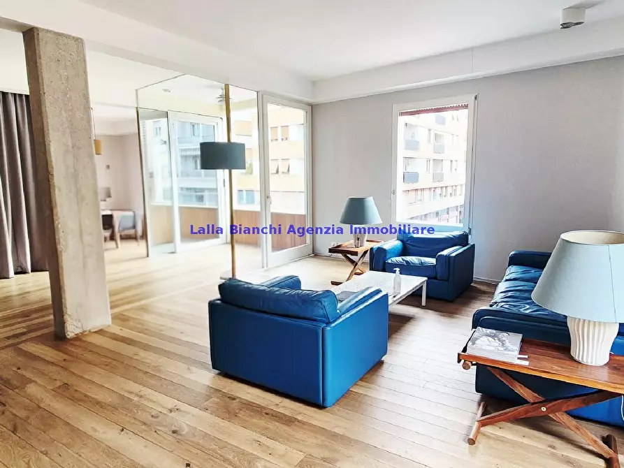 Immagine 2 di Appartamento in vendita  in PIAZZALE LAZZARINI a Pesaro