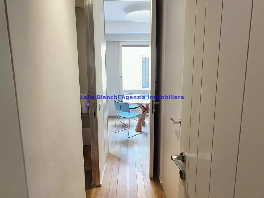 Immagine 4 di Appartamento in vendita  in PIAZZALE LAZZARINI a Pesaro