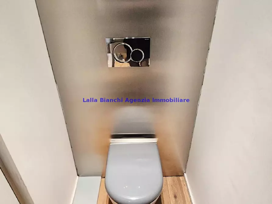 Immagine 6 di Appartamento in vendita  in PIAZZALE LAZZARINI a Pesaro