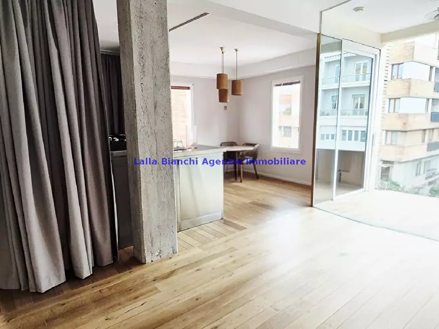 Immagine 15 di Appartamento in vendita  in PIAZZALE LAZZARINI a Pesaro