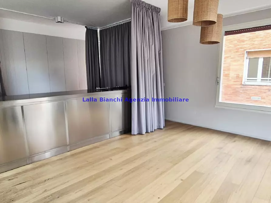 Immagine 18 di Appartamento in vendita  in PIAZZALE LAZZARINI a Pesaro