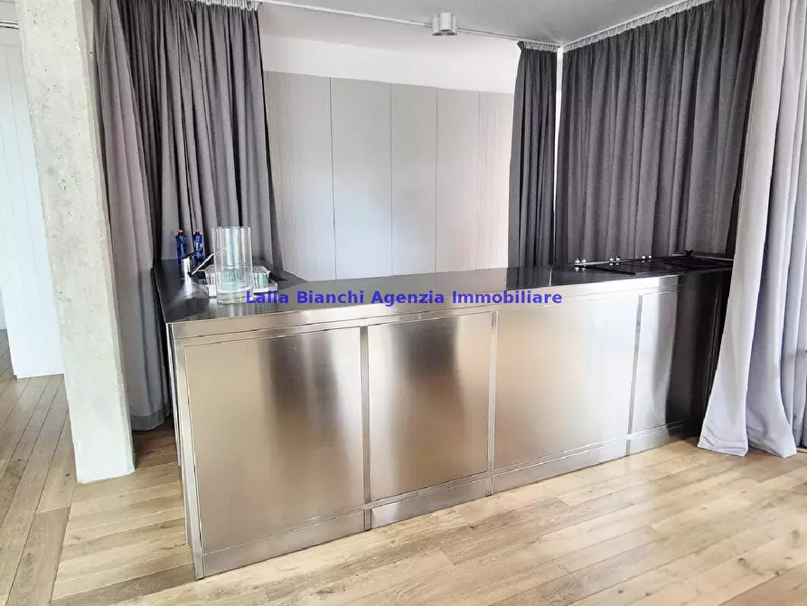 Immagine 19 di Appartamento in vendita  in PIAZZALE LAZZARINI a Pesaro