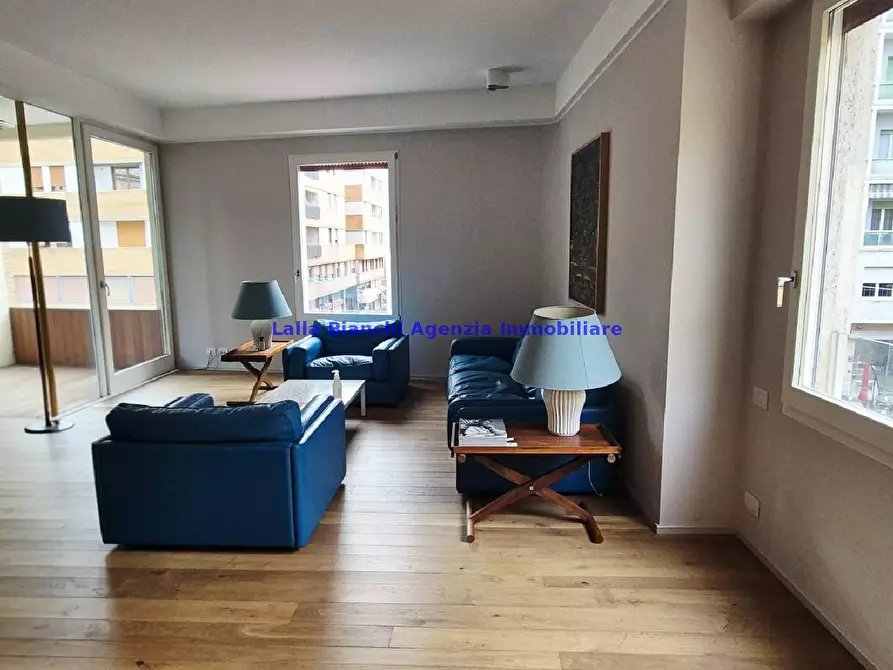 Immagine 37 di Appartamento in vendita  in PIAZZALE LAZZARINI a Pesaro