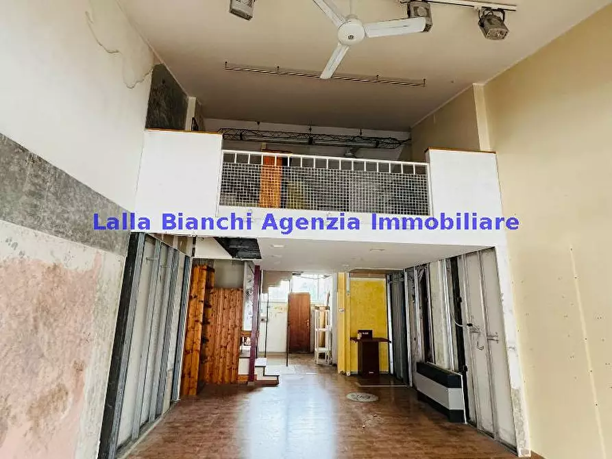 Immagine 13 di Locale commerciale in affitto  in VIALE LONDRA a Pesaro