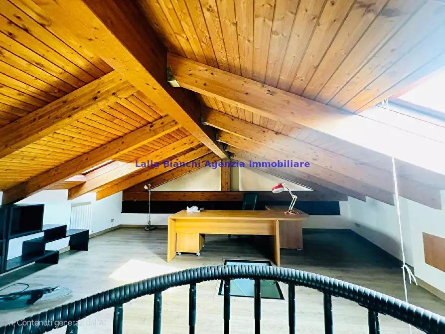 Immagine 9 di Appartamento in affitto  in VIA CATTANEO a Pesaro