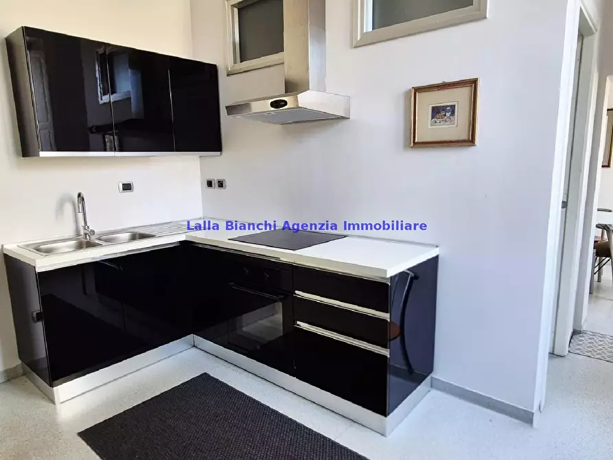 Immagine 6 di Appartamento in affitto  in VIA POSTUMO a Pesaro