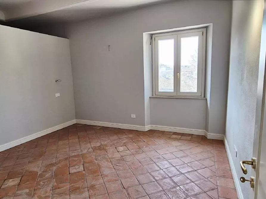 Immagine 6 di Appartamento in vendita  in VIA PETRUCCI a Pesaro