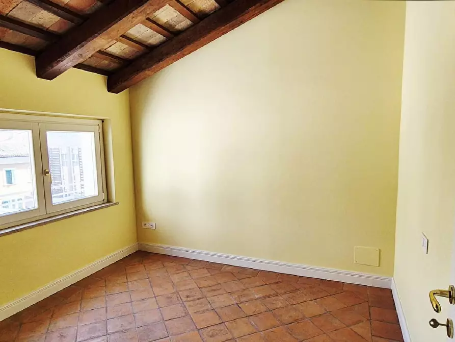 Immagine 15 di Appartamento in vendita  in VIA PETRUCCI a Pesaro