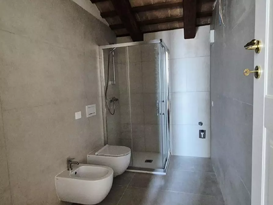 Immagine 17 di Appartamento in vendita  in VIA PETRUCCI a Pesaro