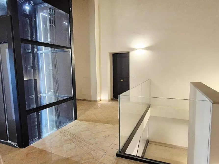 Immagine 19 di Appartamento in vendita  in VIA PETRUCCI a Pesaro