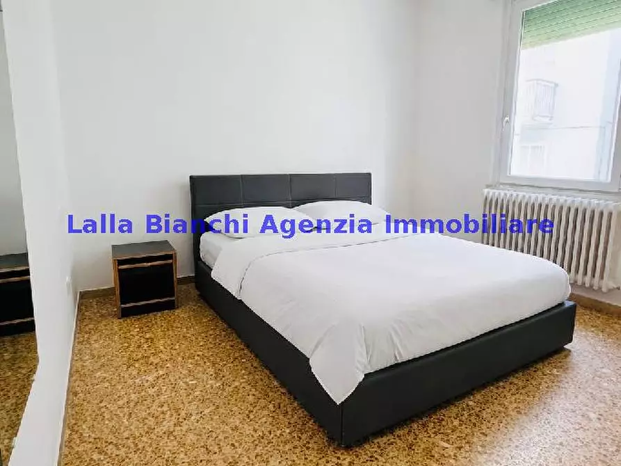 Immagine 14 di Appartamento in affitto  in VIALE AMENDOLA a Pesaro