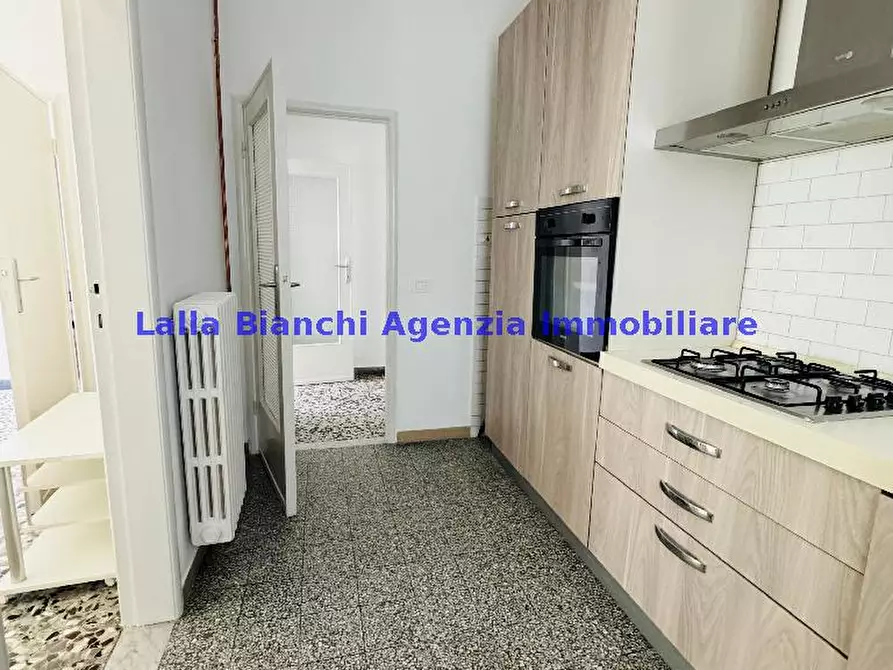 Immagine 22 di Appartamento in affitto  in VIALE AMENDOLA a Pesaro