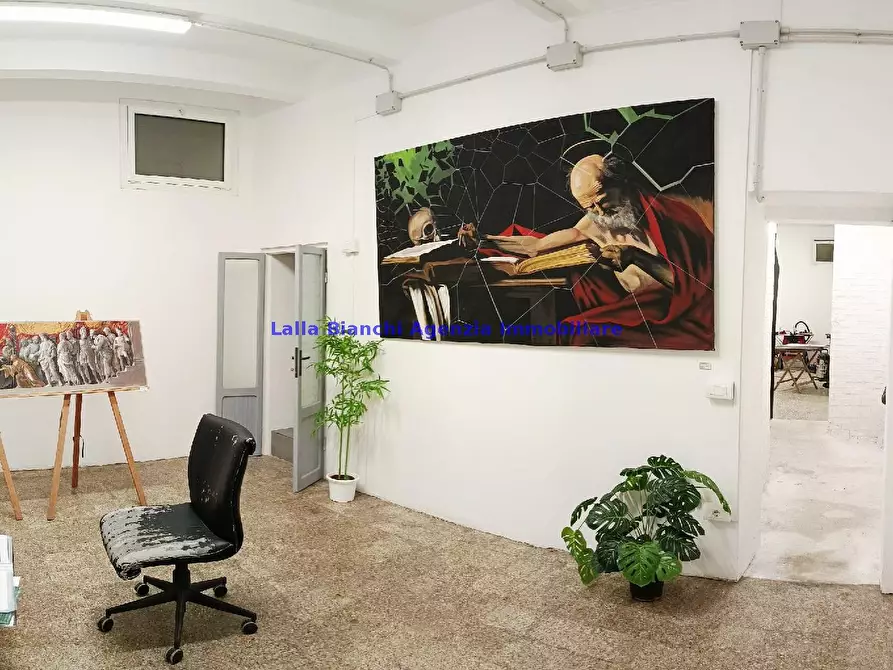 Immagine 14 di Locale commerciale in vendita  in VIA CASTELFIDARDO a Pesaro