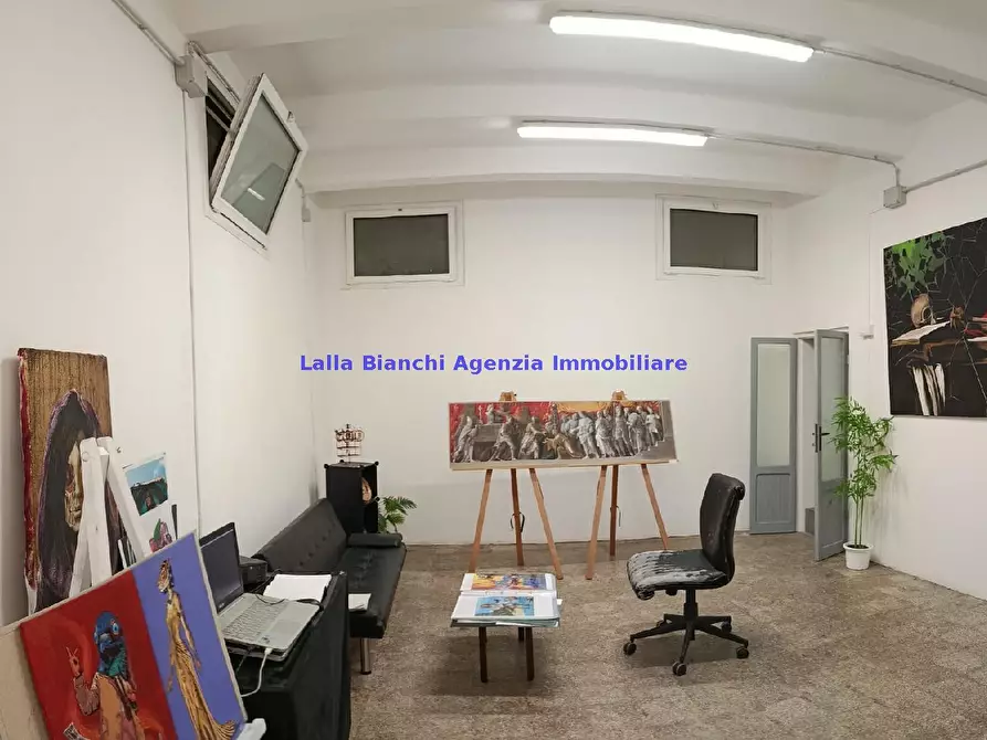 Immagine 15 di Locale commerciale in vendita  in VIA CASTELFIDARDO a Pesaro