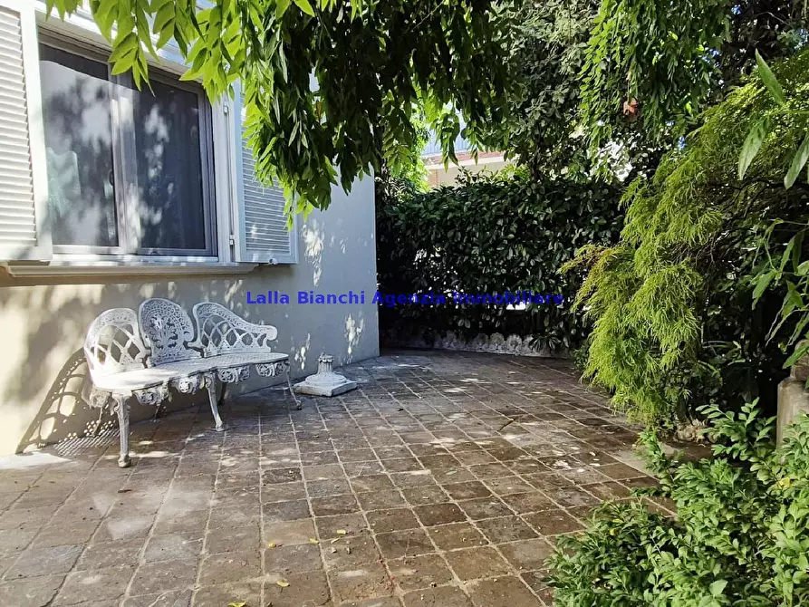 Immagine 5 di Casa indipendente in vendita  in VIA CIRO MENOTTI a Pesaro