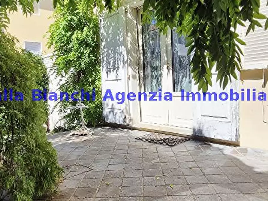 Immagine 8 di Casa indipendente in vendita  in VIA CIRO MENOTTI a Pesaro