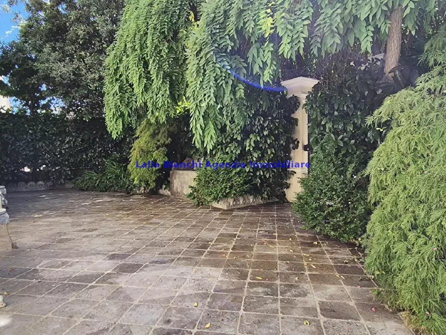 Immagine 16 di Casa indipendente in vendita  in VIA CIRO MENOTTI a Pesaro