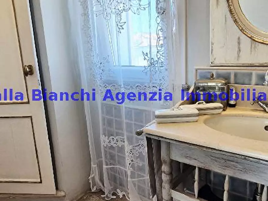 Immagine 165 di Casa indipendente in vendita  in VIA CIRO MENOTTI a Pesaro