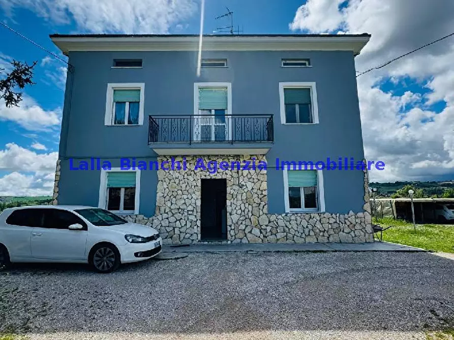 Immagine 2 di Casa indipendente in vendita  in VIA PANTANELLI a Vallefoglia