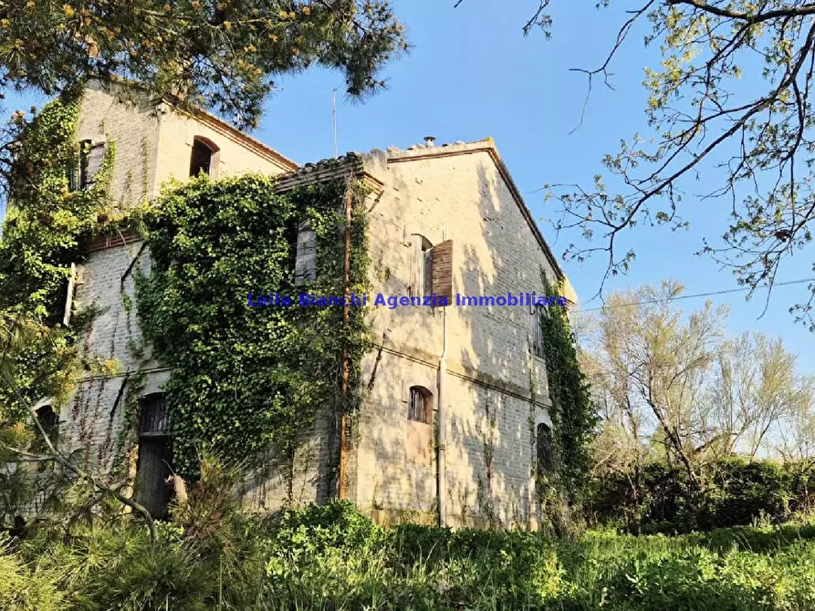 Immagine 2 di Rustico / casale in vendita  in VIA VILLAGRANDE a Pesaro