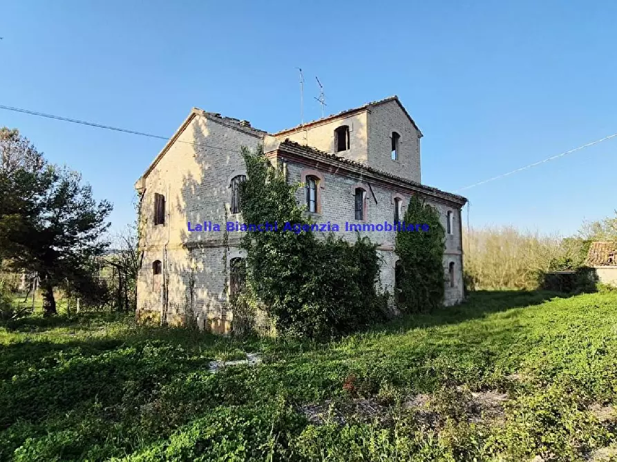 Immagine 6 di Rustico / casale in vendita  in VIA VILLAGRANDE a Pesaro