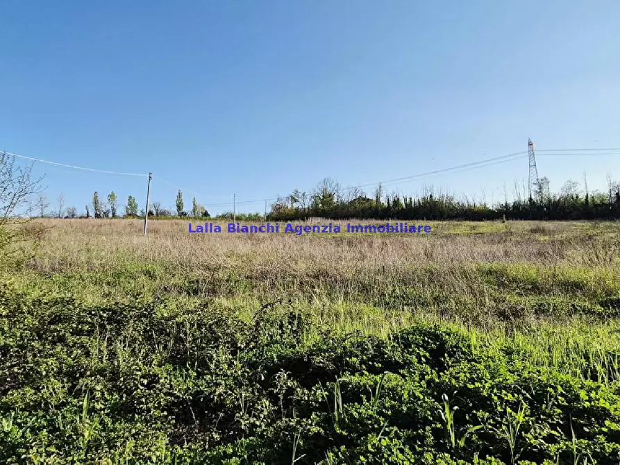 Immagine 9 di Rustico / casale in vendita  in VIA VILLAGRANDE a Pesaro