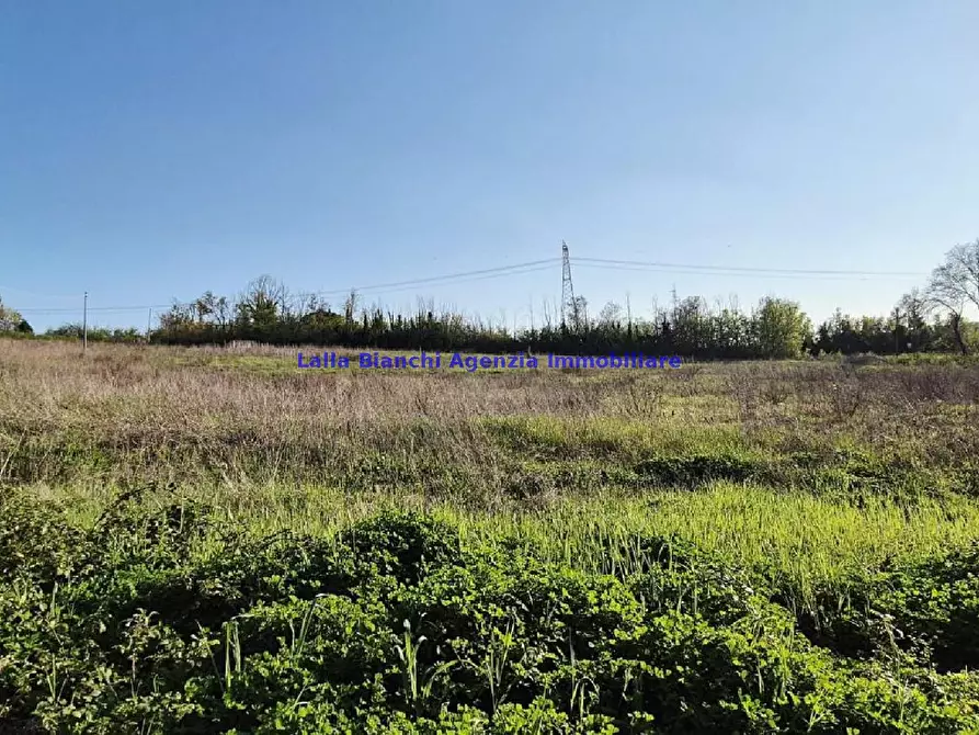 Immagine 10 di Rustico / casale in vendita  in VIA VILLAGRANDE a Pesaro