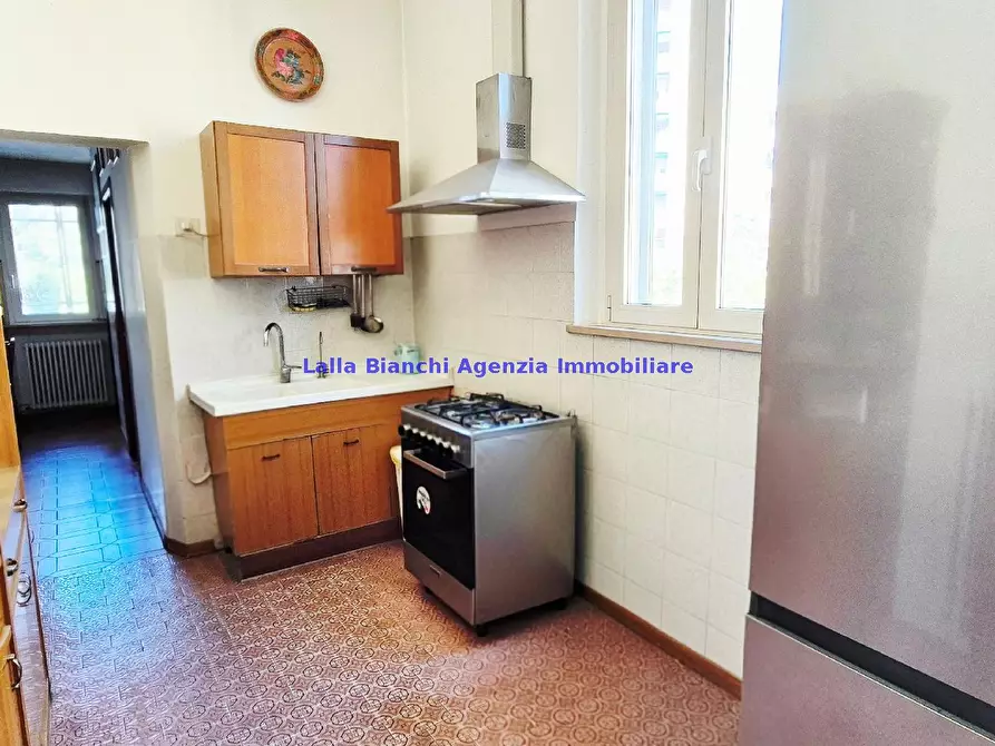 Immagine 4 di Appartamento in vendita  in VIA MARCO MINGHETTI a Pesaro