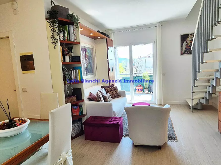 Immagine 6 di Appartamento in vendita  in VIA DEI TIGLI a Pesaro