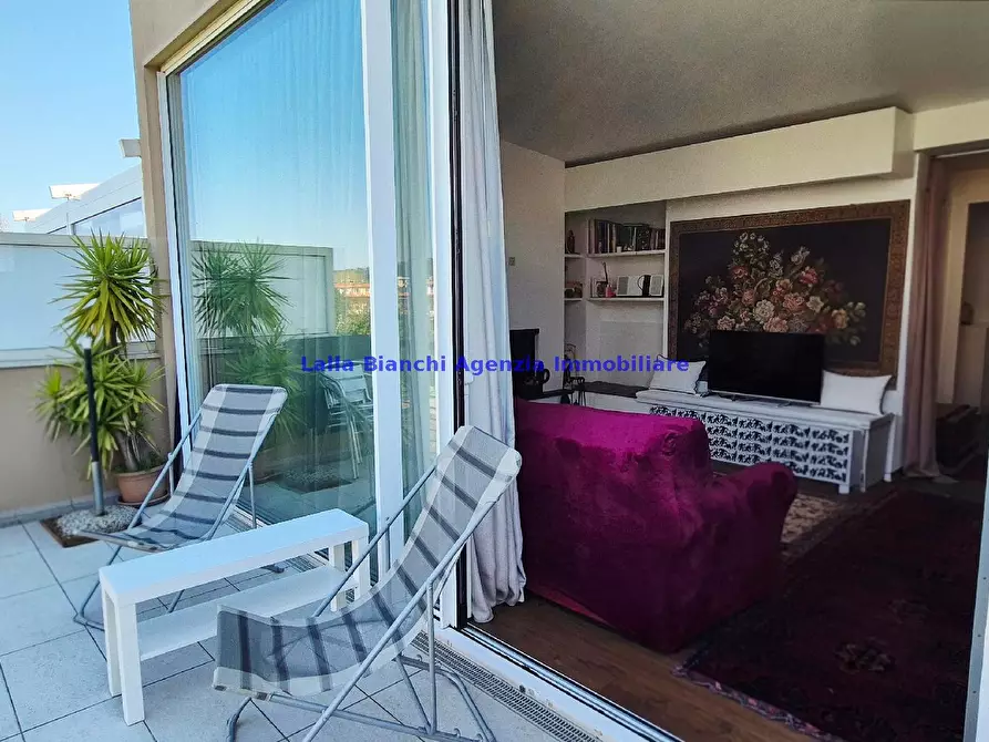 Immagine 1 di Appartamento in vendita  in VIA DEI TIGLI a Pesaro