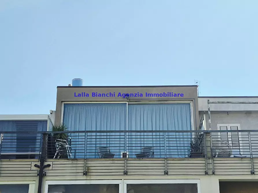 Immagine 43 di Appartamento in vendita  in VIA DEI TIGLI a Pesaro