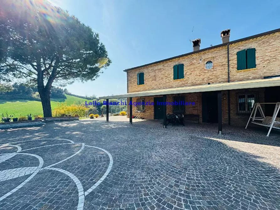 Immagine 23 di Casa bifamiliare in vendita  in SANT'ANDREA IN VILLIS a Fano