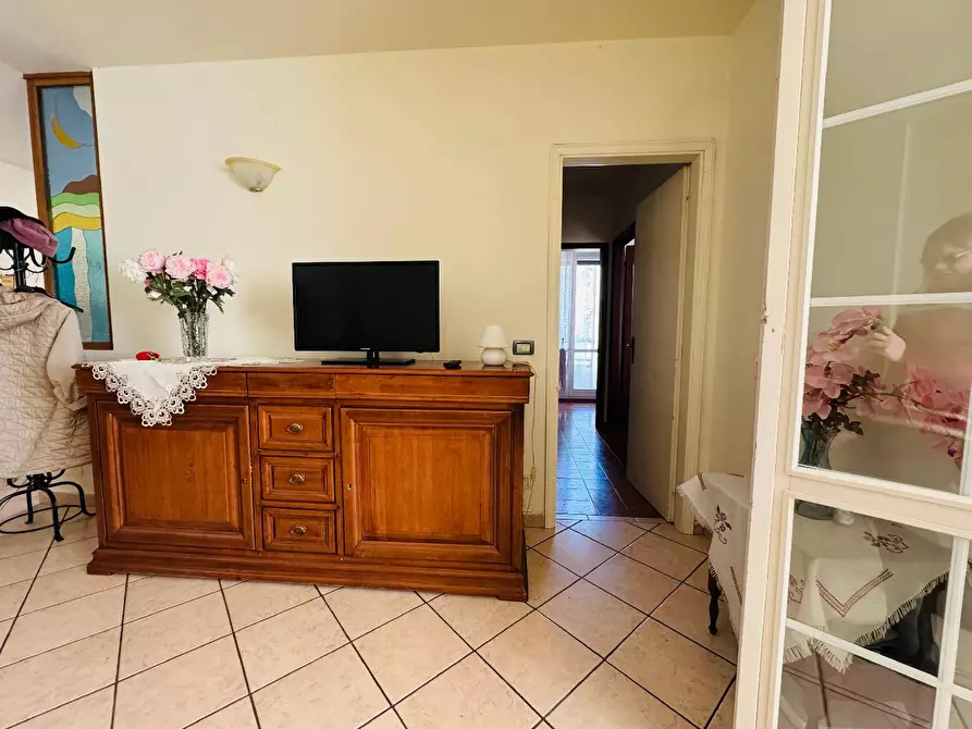 Immagine 4 di Appartamento in vendita  in VIA TOGLIATTI a Pesaro