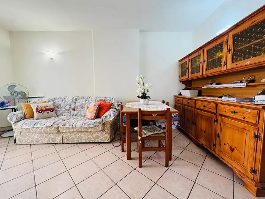 Immagine 21 di Appartamento in vendita  in VIA TOGLIATTI a Pesaro