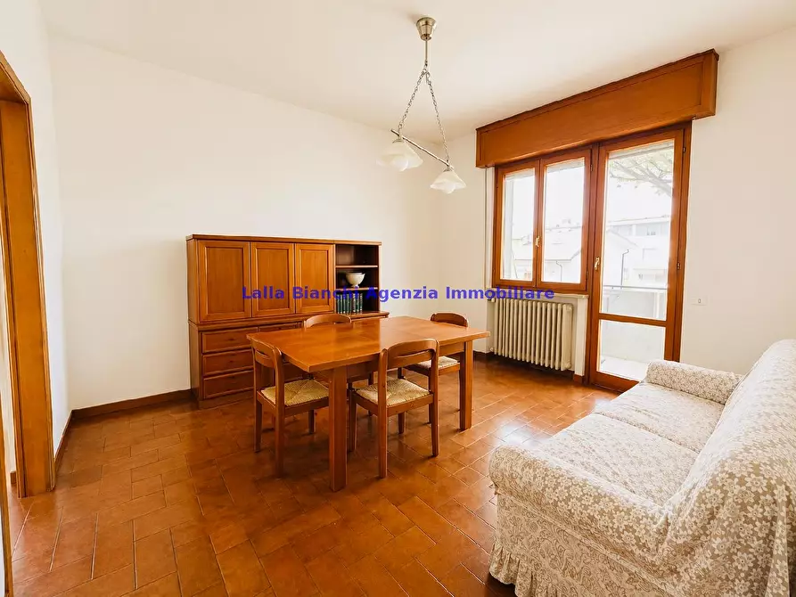 Immagine 4 di Casa bifamiliare in vendita  in VIA TOMBESI a Pesaro