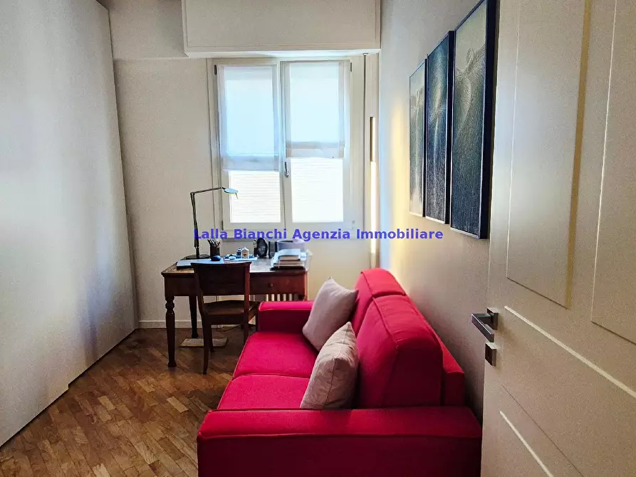 Immagine 6 di Appartamento in vendita  in VIALE DELLA VITTORIA a Pesaro