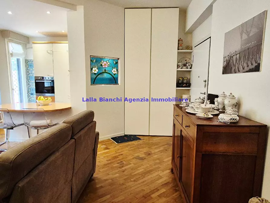 Immagine 22 di Appartamento in vendita  in VIALE DELLA VITTORIA a Pesaro