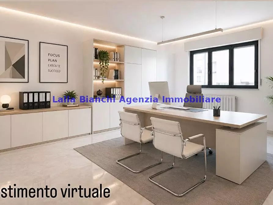 Immagine 1 di Ufficio in affitto  in PIAZZALE GARIBALDI a Pesaro