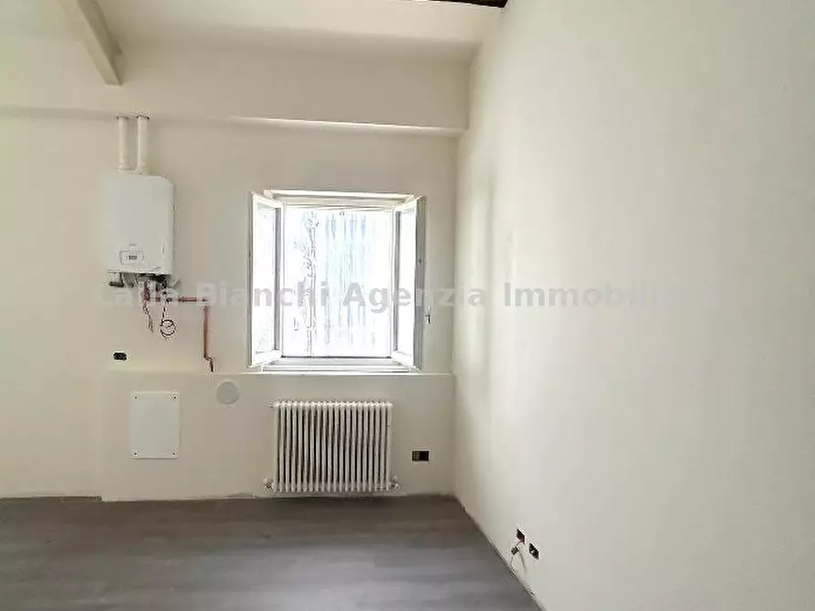 Immagine 9 di Appartamento in vendita  in VIA MAZZA a Pesaro