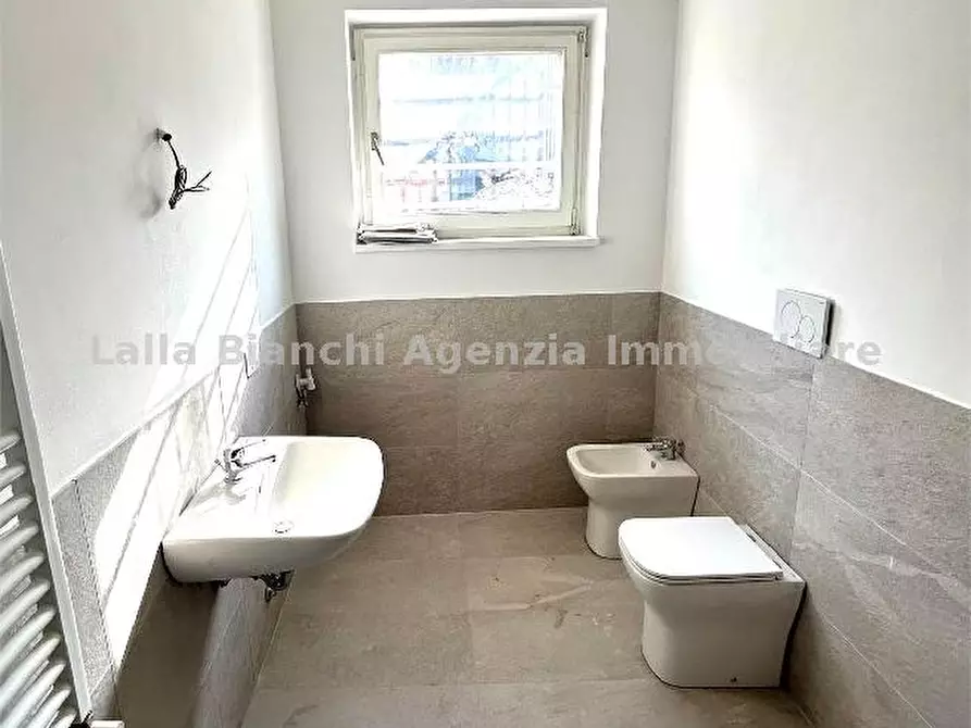 Immagine 4 di Appartamento in vendita  in VIA MAZZA  a Pesaro