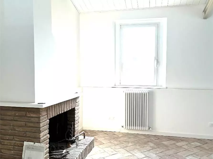 Immagine 8 di Appartamento in vendita  in VIA MAZZA  a Pesaro