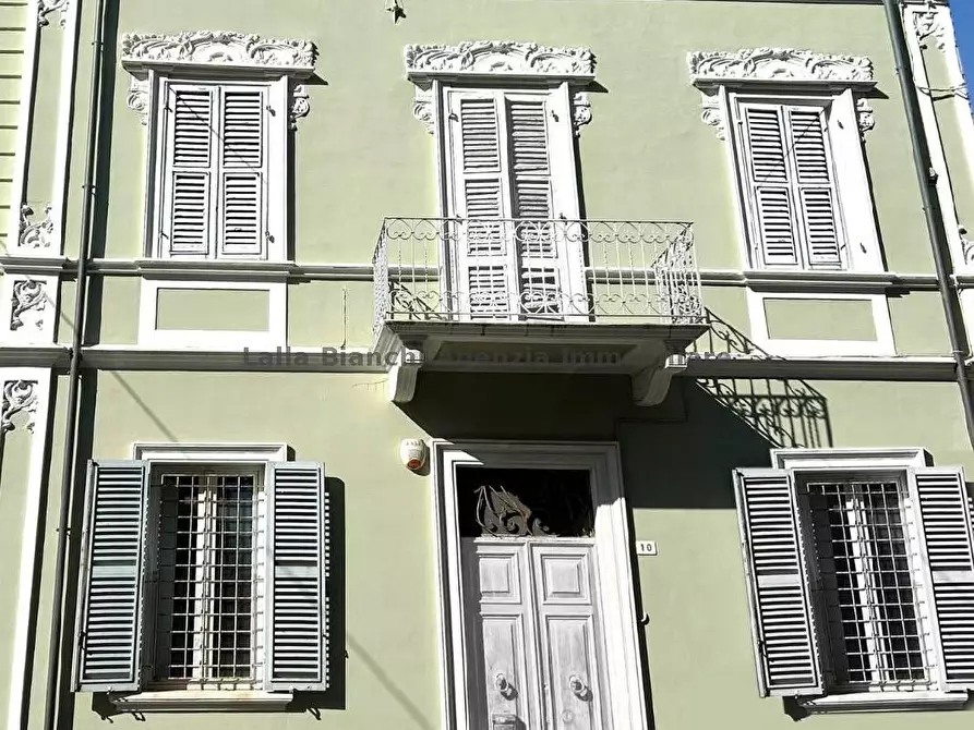 Immagine 1 di Bilocale in vendita  in PIAZZALE MATTEOTTI a Pesaro