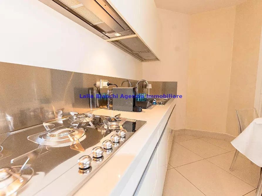 Immagine 20 di Villa in vendita  in STRADA PANORAMICA ARDIZIO a Pesaro