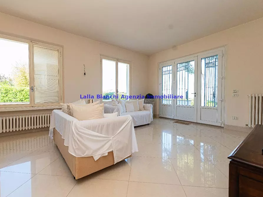 Immagine 34 di Villa in vendita  in STRADA PANORAMICA ARDIZIO a Pesaro