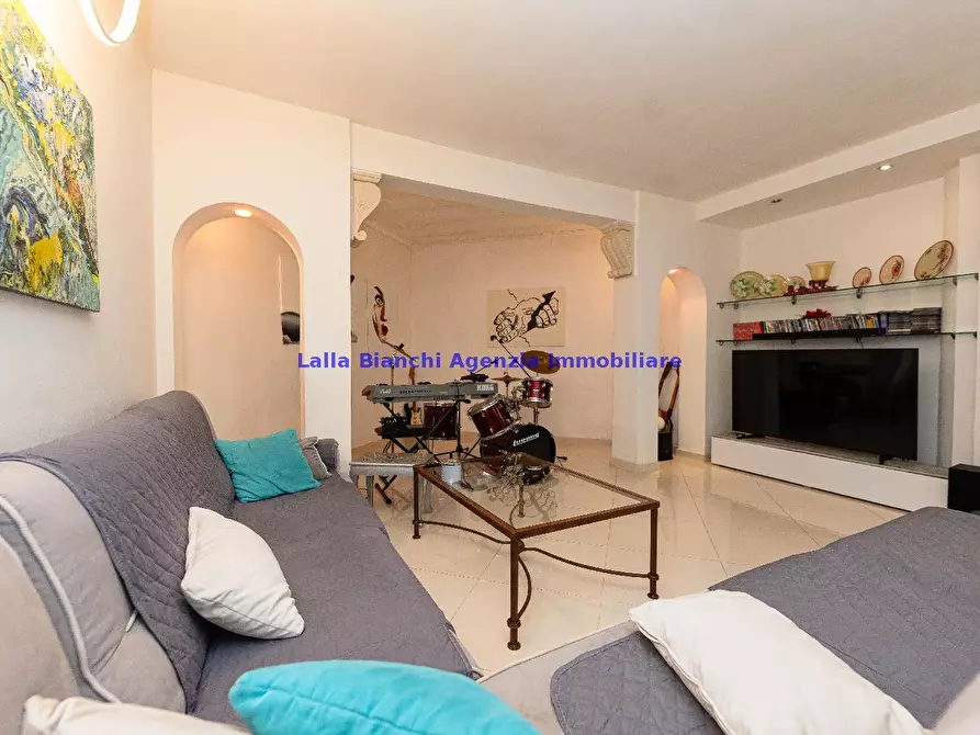 Immagine 47 di Villa in vendita  in STRADA PANORAMICA ARDIZIO a Pesaro